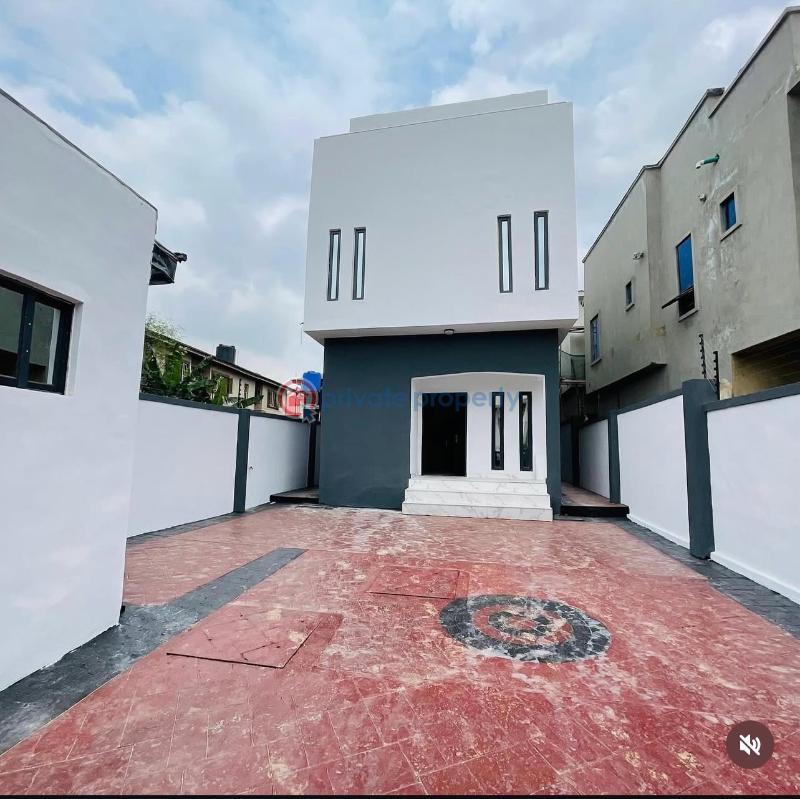 4 bedroom Detached Duplex For Sale Gra Phase 1 Ogudu GRA Lagos - 3