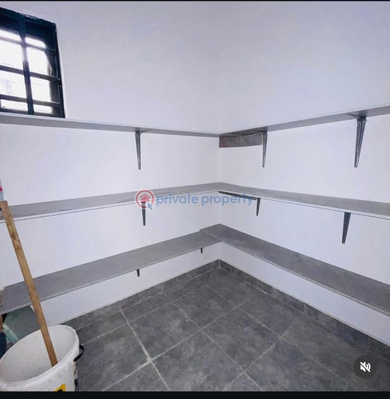 4 bedroom Detached Duplex For Sale Gra Phase 1 Ogudu GRA Lagos - 11