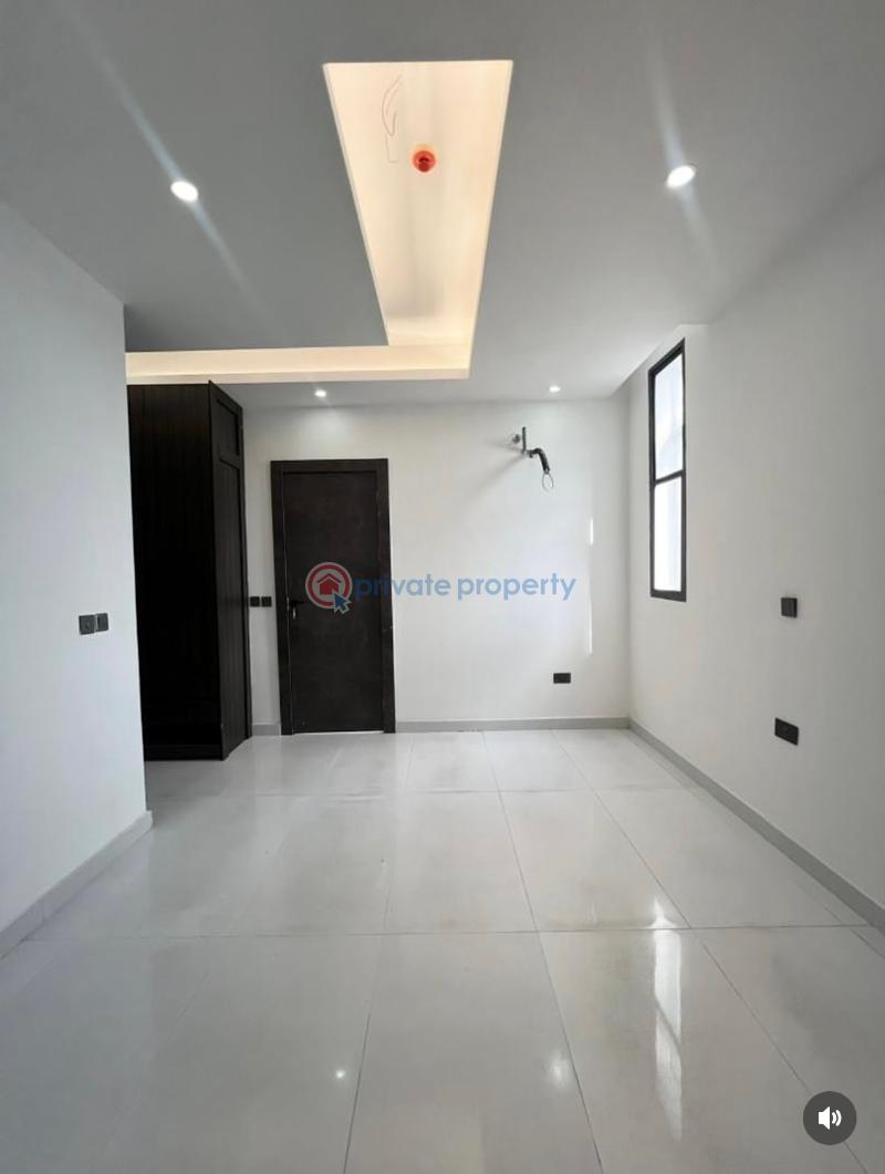 2 bedroom Block Of Flats For Sale Admiralty Lekki Phase 1 Lekki Phase 1 Lagos - 2