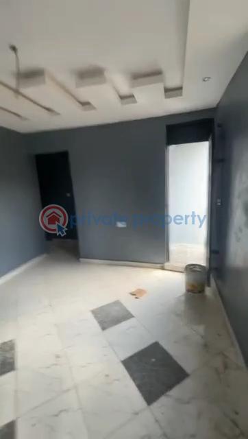 1 bedroom Mini Flat For Rent Off Oyadiran Sabo Sabo Yaba Lagos - 0