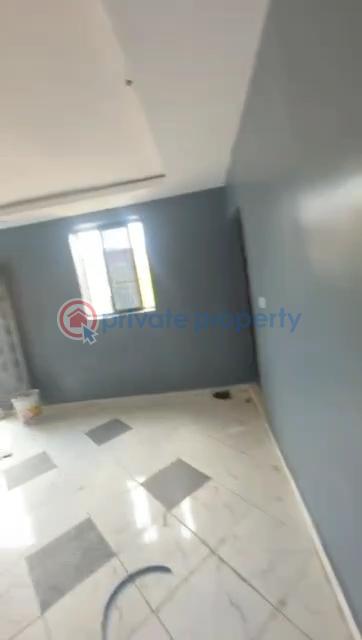 1 bedroom Mini Flat For Rent Off Oyadiran Sabo Sabo Yaba Lagos - 8