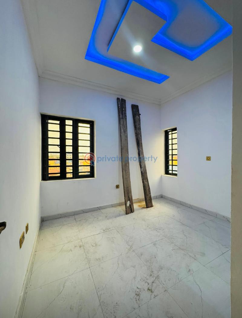 Nice and spacious 2 bedroom apartment at agege lagos - 6 2 bedroom Block Of Flats For Sale Oko Oba Agege Lagos - 6