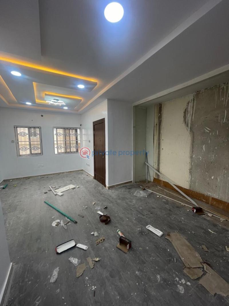 Semi detached Duplex For Rent Lekki Phase 1 Lagos - 2
