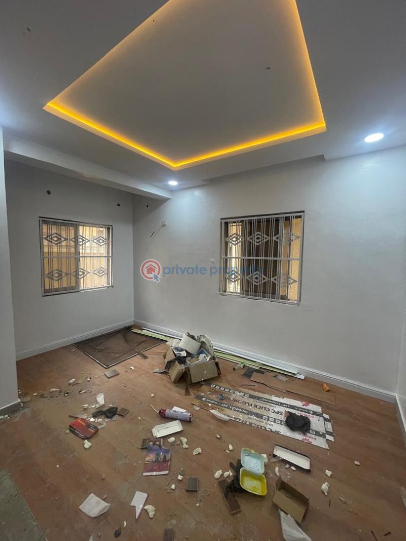 Semi detached Duplex For Rent Lekki Phase 1 Lagos - 4