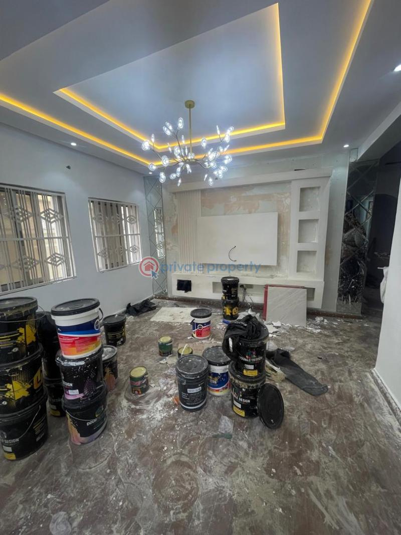 Semi detached Duplex For Rent Lekki Phase 1 Lagos - 9