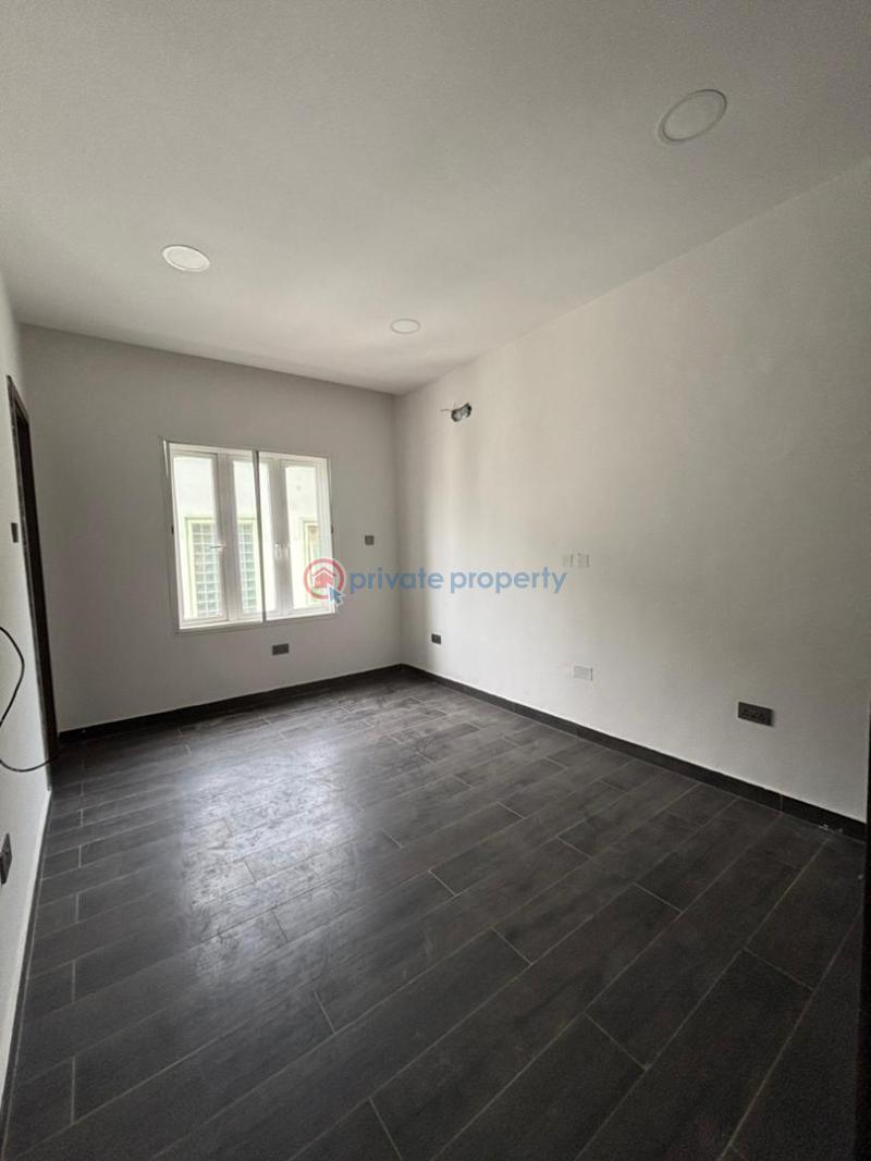 Nice fantastic 3bedroom flat apartment in good area - 10 3 bedroom Block Of Flats For Sale Osapa London Lekki Lagos - 10