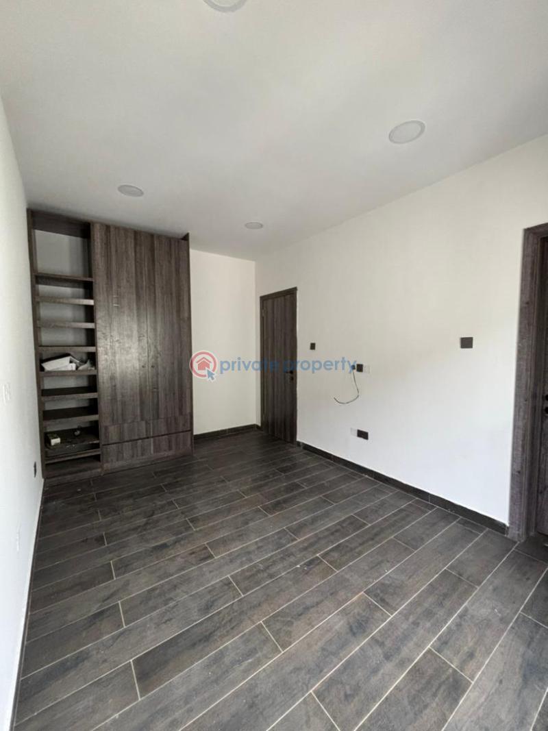 Nice fantastic 3bedroom flat apartment in good area - 9 3 bedroom Block Of Flats For Sale Osapa London Lekki Lagos - 9