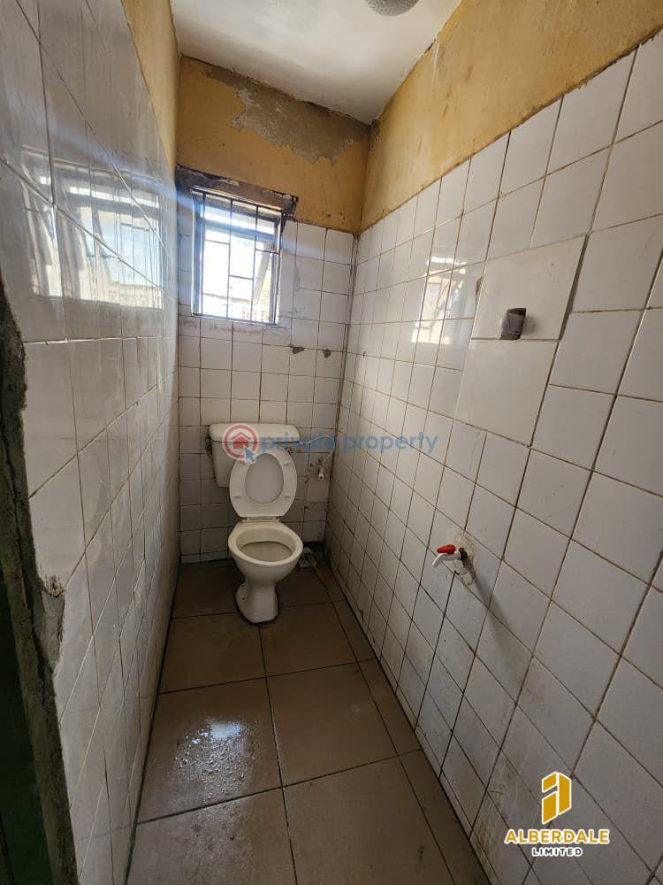 1 bedroom Mini Flat For Rent Surulere Lagos - 5