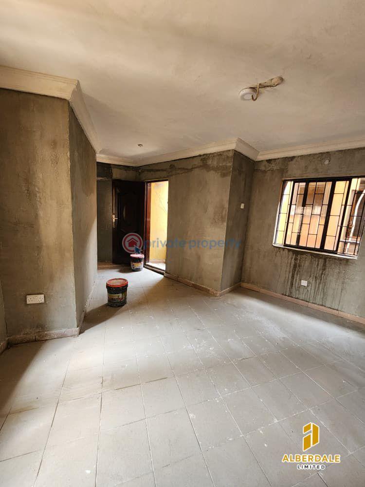 1 bedroom Mini Flat For Rent Surulere Lagos - 1