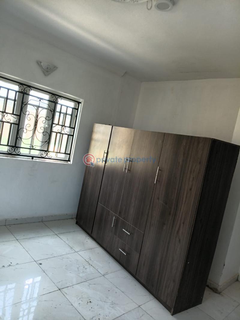 3 bedroom Block Of Flats For Rent Mongana Off Liberty Road Akala Express Ibadan Oyo - 6