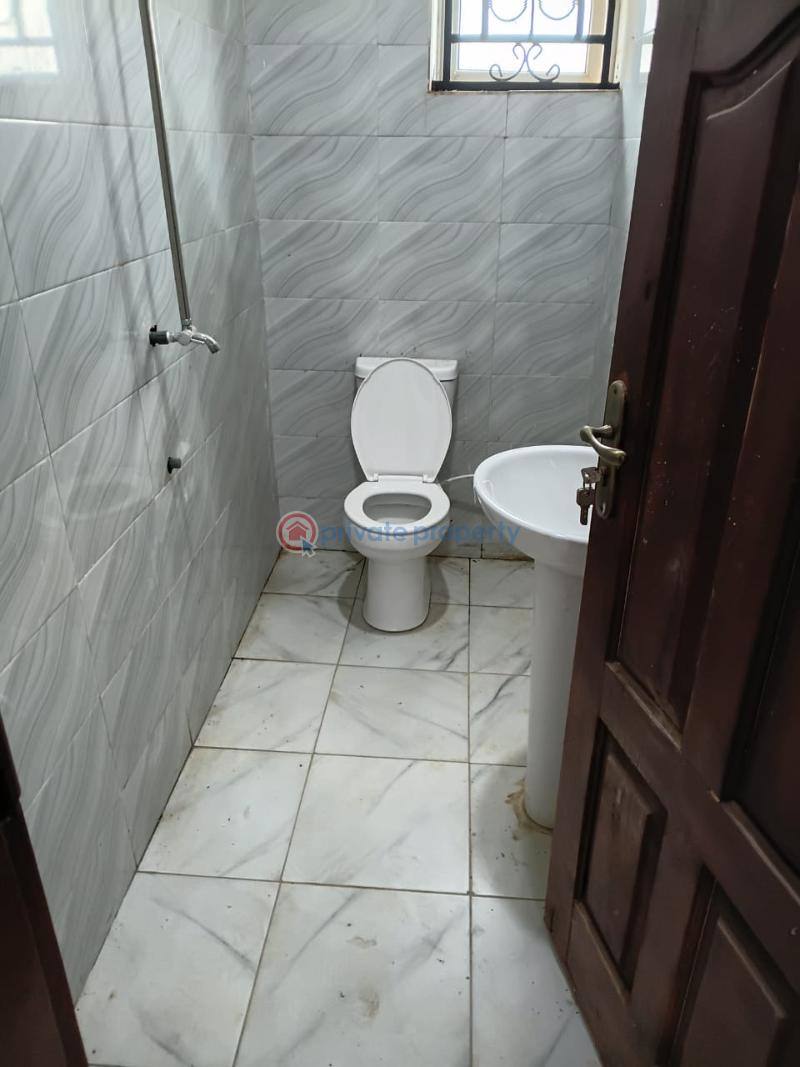 3 bedroom Block Of Flats For Rent Mongana Off Liberty Road Akala Express Ibadan Oyo - 5