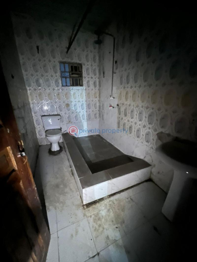 1 bedroom Mini Flat For Sale Ojodu Lagos - 6