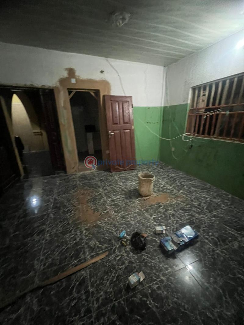 1 bedroom Mini Flat For Sale Ojodu Lagos - 1