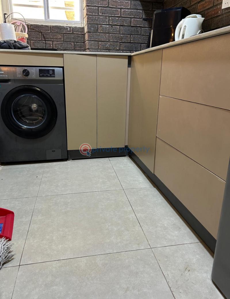 1 bedroom Mini Flat Short let Surulere Lagos - 9