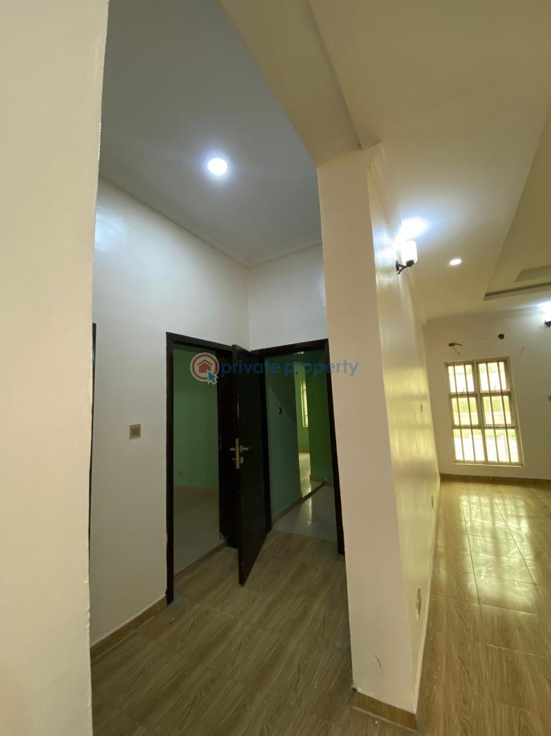 House For Rent Rach Street Kolapo Ishola Gra. Akobo Ibadan Oyo - 4