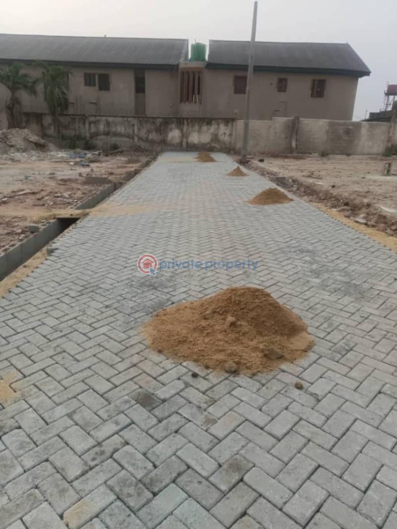 Nice quarter plot of land in mini estate - 1 Residential Land For Sale Meiran Close To Express Alagbado Abule Egba Lagos - 1