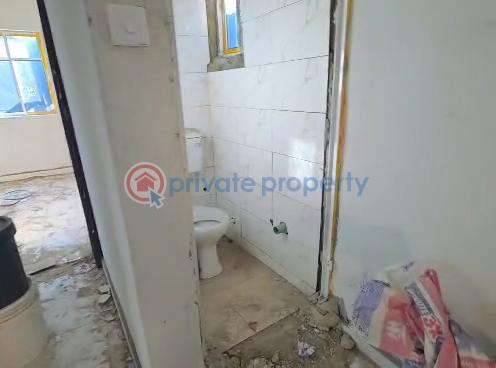 Nice relatively new miniflat - 1 1 bedroom Mini Flat For Rent Iwaya Yaba Lagos - 1
