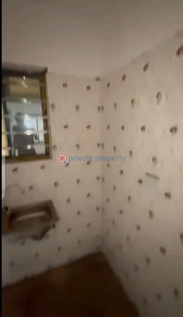 1 bedroom Self Contain For Rent Off Ladi Lak Bariga Shomolu Lagos - 2