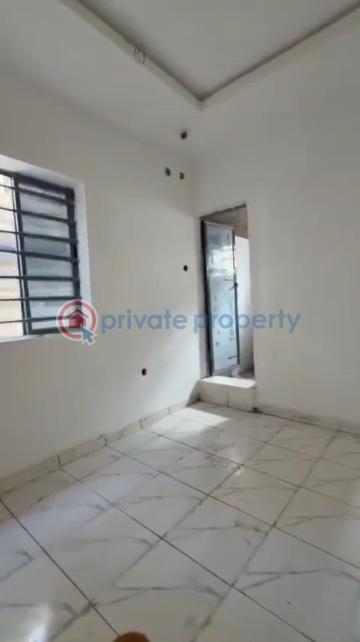 1 bedroom Self Contain For Rent Off Bajulaiye Road Shomolu Onipanu Shomolu Lagos - 7