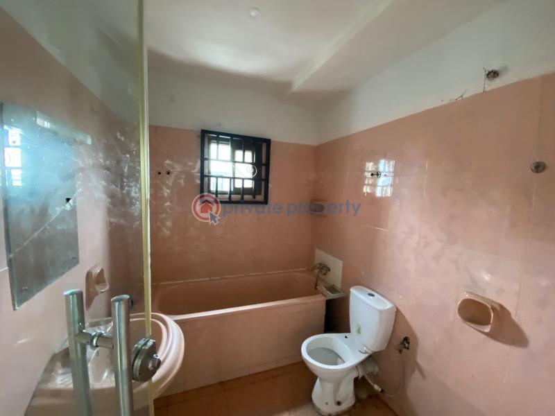 Shop For Rent Lekki Phase 1 Lagos - 2