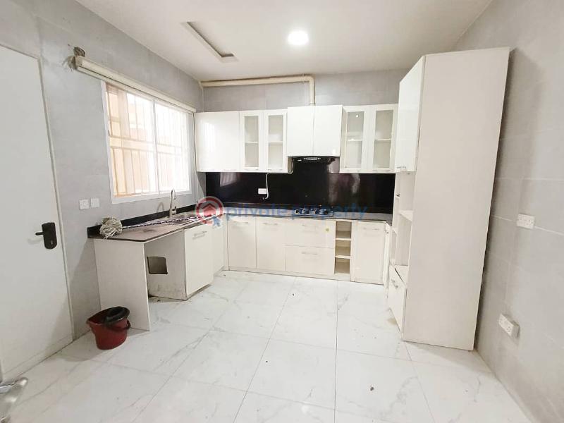Nice spacious 2-bedroom apartment for sale - 2 2 bedroom Flat & Apartment For Sale Lekki Phase 1 Lagos - 2