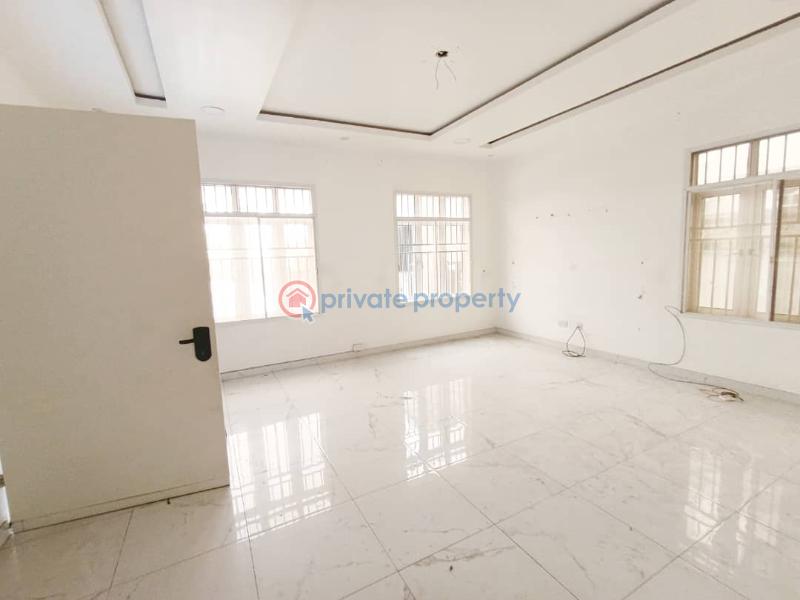 Nice spacious 2-bedroom apartment for sale - 5 2 bedroom Flat & Apartment For Sale Lekki Phase 1 Lagos - 5