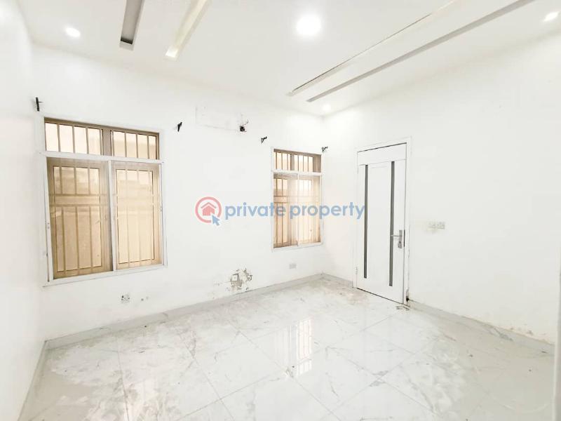 Nice spacious 2-bedroom apartment for sale - 8 2 bedroom Flat & Apartment For Sale Lekki Phase 1 Lagos - 8