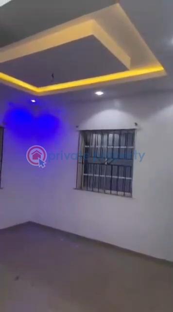 1 bedroom Self Contain For Rent Abudu Street Abule Oja Yaba Abule Oja Yaba Lagos - 1