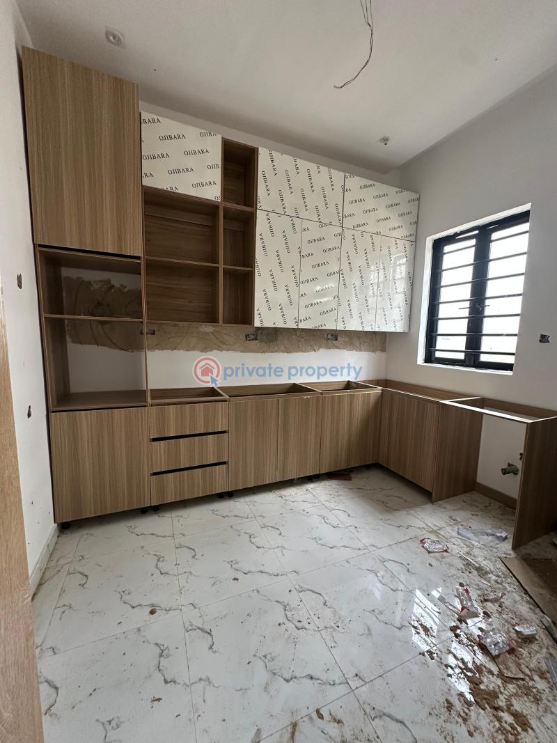 4 bedroom Terrace For Sale Orchid Lekki Chevron Drive Lekki Lagos - 9