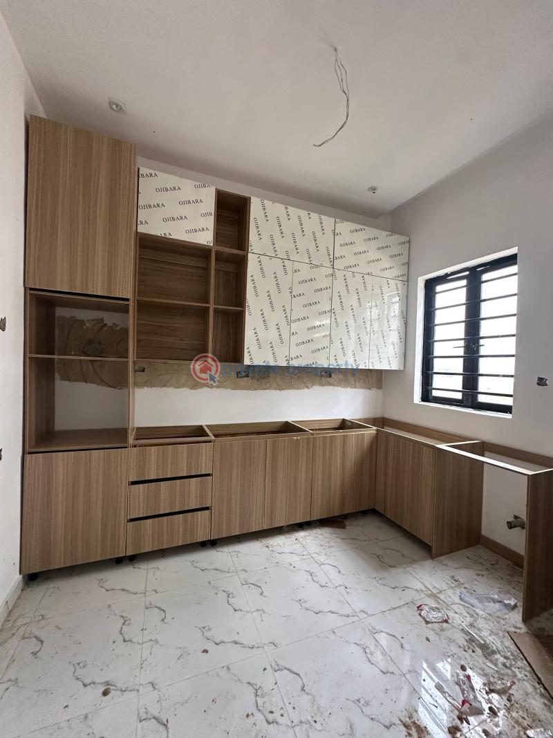4 bedroom Terrace For Sale Orchid Lekki Chevron Drive Lekki Lagos - 8