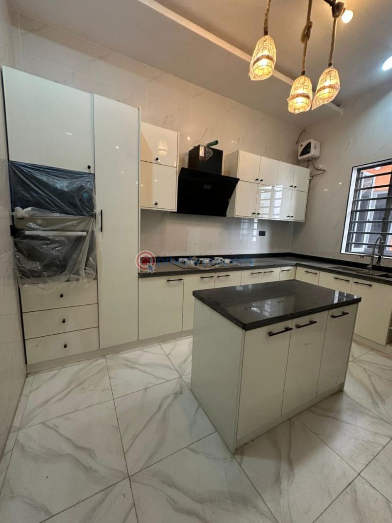 4 bedroom Terrace For Sale Lekki Phase 1 Lagos - 6