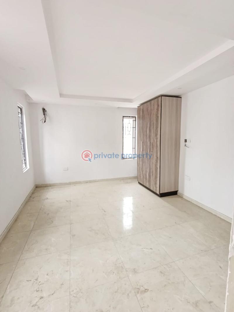 2 bedroom Flat & Apartment For Sale Ologolo Lekki Lagos - 0