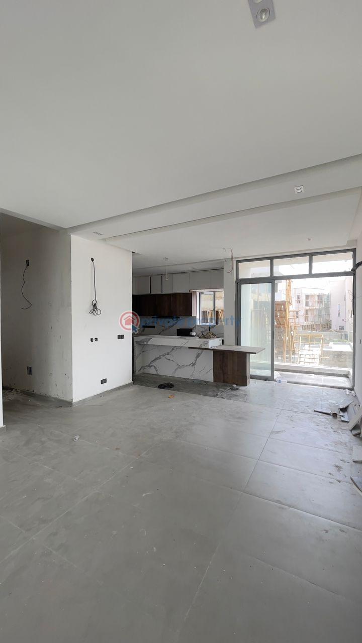 4 bedroom Terrace For Sale Lekki Phase 1 Lagos - 2