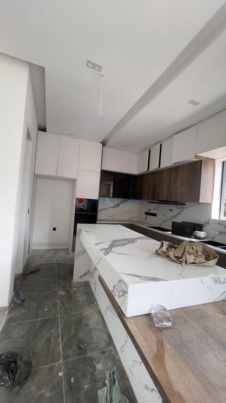 4 bedroom Terrace For Sale Lekki Phase 1 Lagos - 7