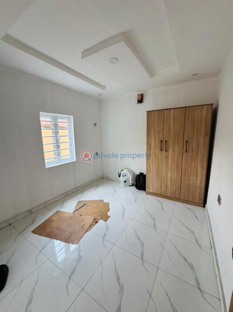 3 bedroom Block Of Flats For Sale Ifako-ogba Lagos - 0