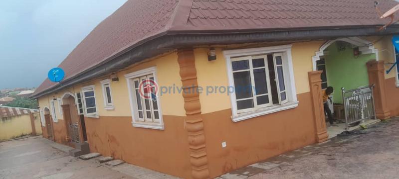 2 bedroom Block Of Flats For Rent Kute Off Wofun Ibadan Oyo - 0