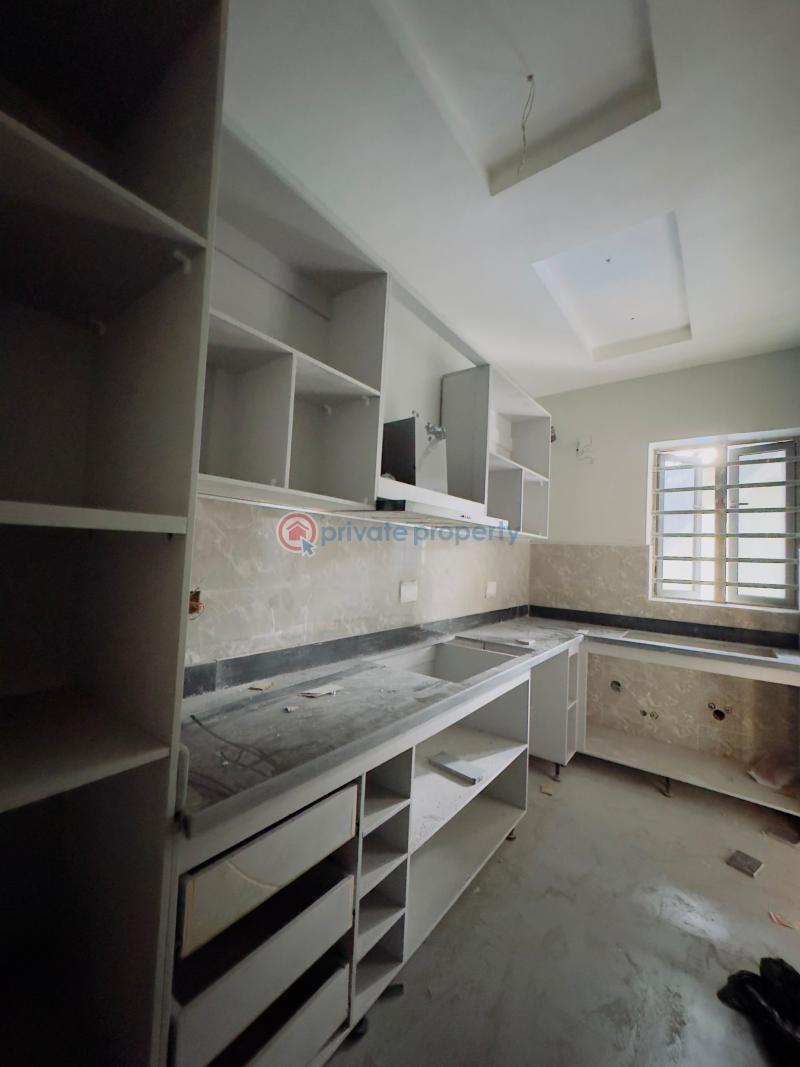 3 bedroom Block Of Flats For Sale Nicely Built 2 & 3 Bedroom Apartment With Bq Mende Maryland Lagos - 2