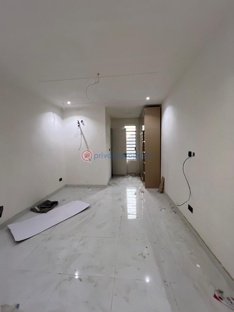 2 bedroom Block Of Flats For Sale Ikate Elegushi Lekki Lagos - 3