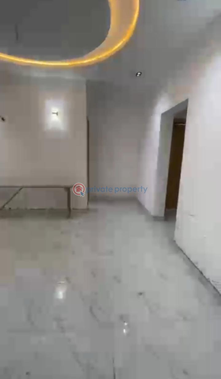 2 bedroom Block Of Flats For Sale Yabatech Polytechnic Akoka Yaba Lagos - 2