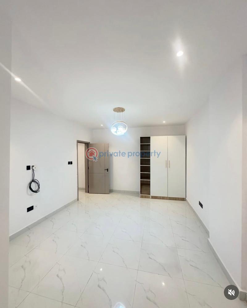 2 bedroom Maisonette For Sale Lekki Phase One Off Freedom Way Lekki Lagos - 4