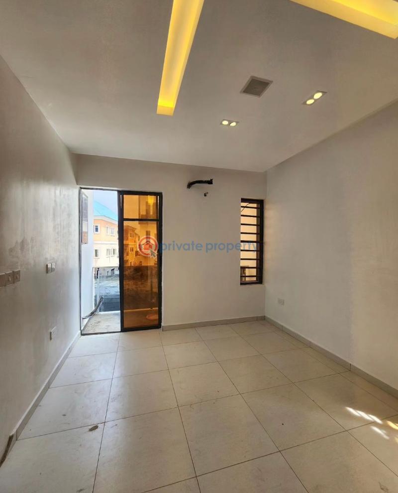 2 bedroom Block Of Flats For Sale Chevron Lekki Lagos - 15