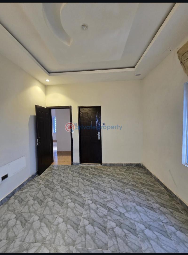3 bedroom Block Of Flats For Sale Magodo Shangisha Ojodu Lagos - 8