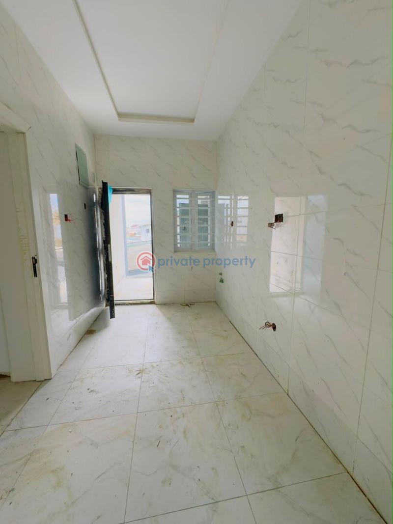 3 bedroom Block Of Flats For Sale Nicely Built 3 Bedroom Apartment ,opebi Opebi Ikeja Lagos - 6
