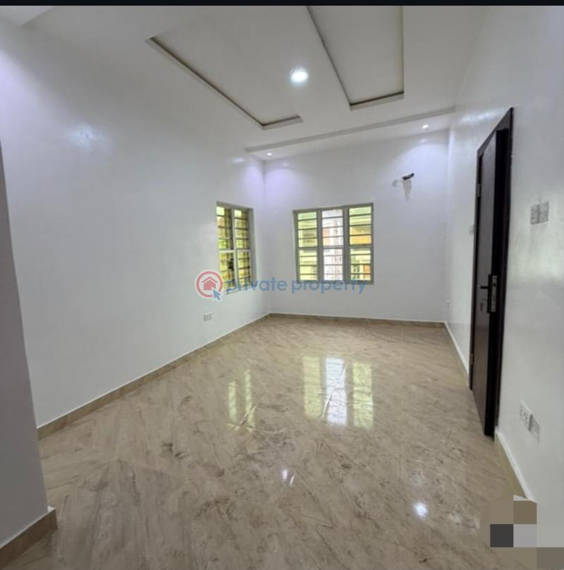 3 bedroom Block Of Flats For Sale Ikeja Berger Ojodu Lagos - 1