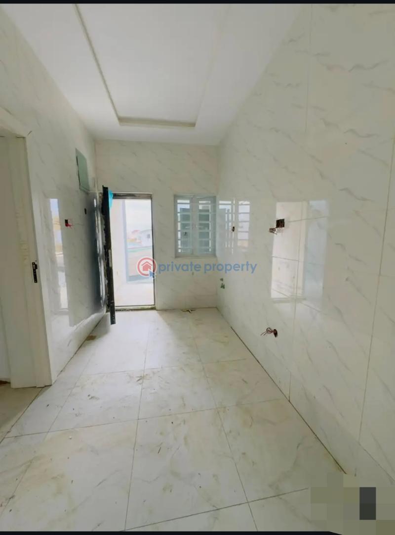 3 bedroom Block Of Flats For Sale Opebi Ikeja Lagos - 8