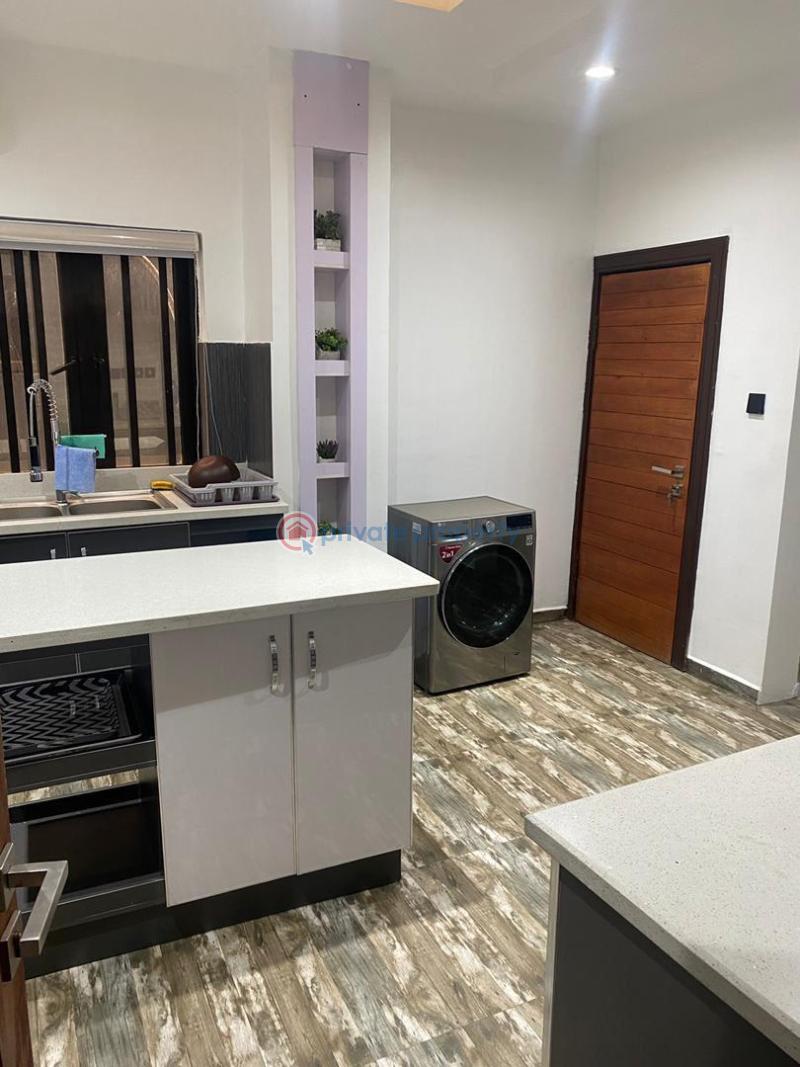 3 bedroom Block Of Flats For Sale Ikeja GRA Lagos - 0