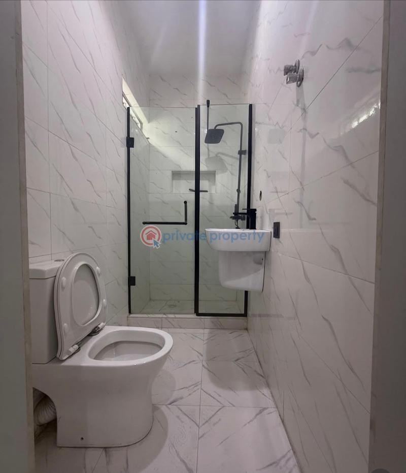 Nicely built 3 bedroom semi detached duplex - 5 3 bedroom Semi detached Duplex For Sale Opebi Ikeja Lagos - 5