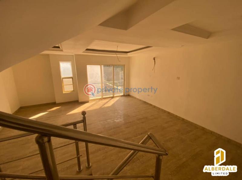 3 bedroom Terraced Duplex For Sale Ikeja GRA Lagos - 4