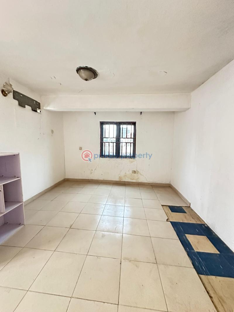 3 bedroom Block Of Flats For Rent Ikoyi Lagos - 12