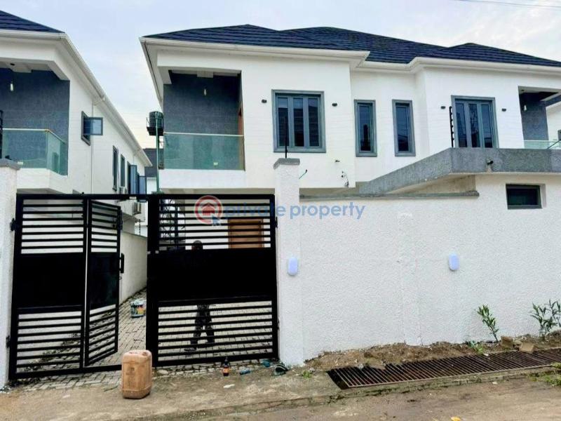 4 bedroom Semi detached Duplex For Sale Along Lekki Expressway Lagos - 1